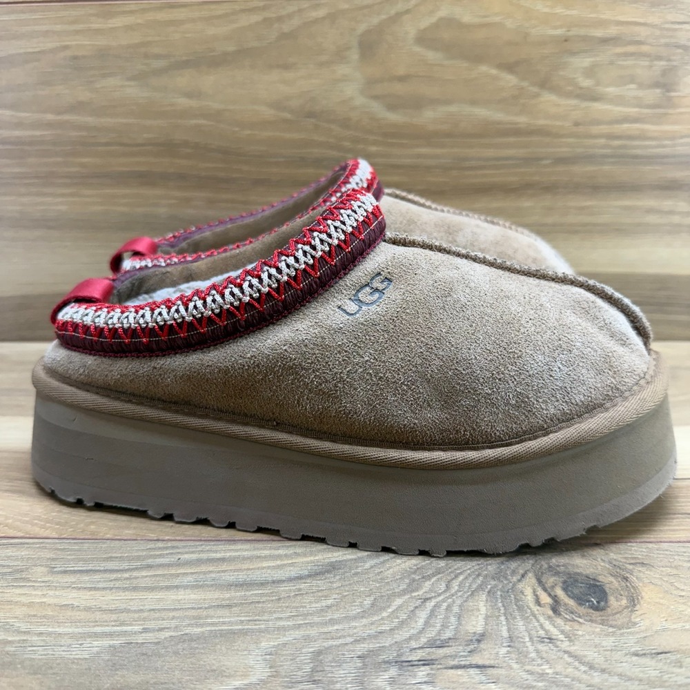 UGG Tazz Platform Slippers Womens 6 Chestnut Suede Sherpa Shearling Lined Tasman